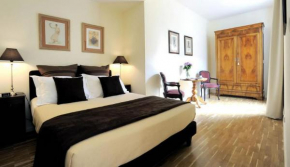  Appartements Caumartin 64  Париж